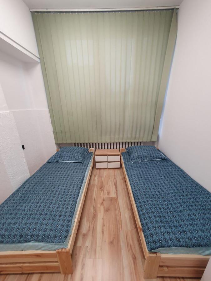 Vasylok Hostel วอร์ซอ ภายนอก รูปภาพ