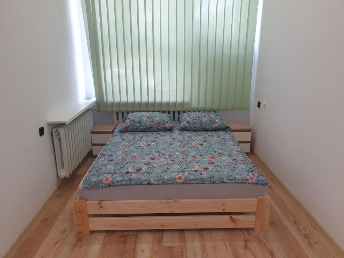 Vasylok Hostel วอร์ซอ ภายนอก รูปภาพ