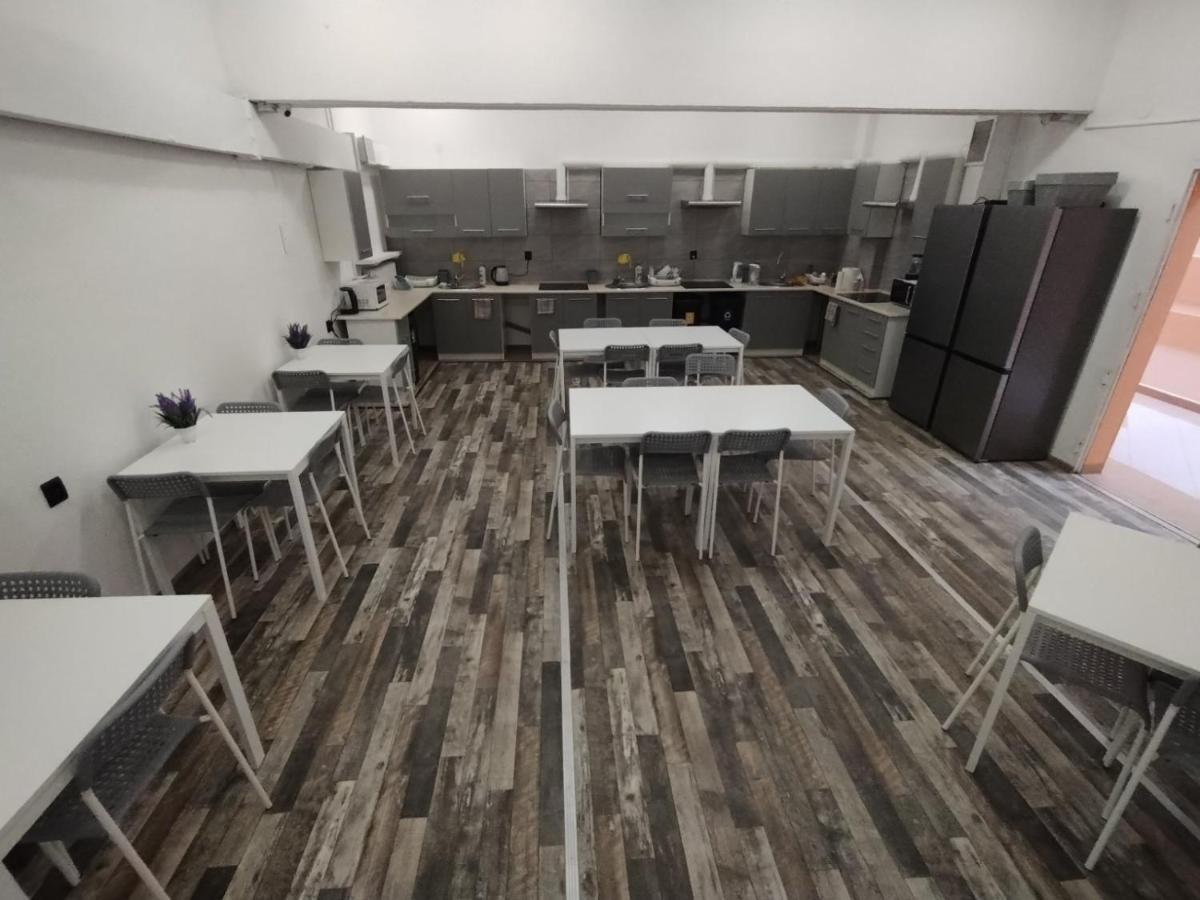Vasylok Hostel วอร์ซอ ภายนอก รูปภาพ
